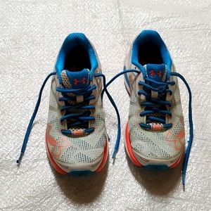 Under Armour Charged Bandit  Running Shoes 